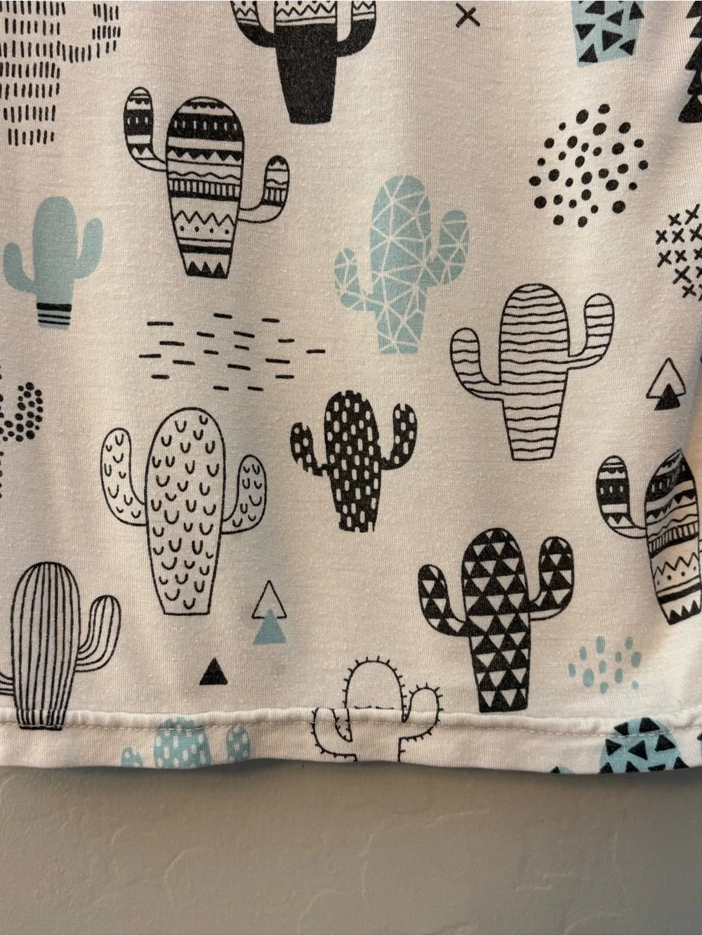 Little Sleepies OG white blue black cactus print long sleeve pajama top size 3T